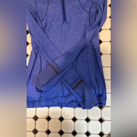 Lululemon Pace Pusher 1/2 Zip, 8 💙 - Picture 4 of 8